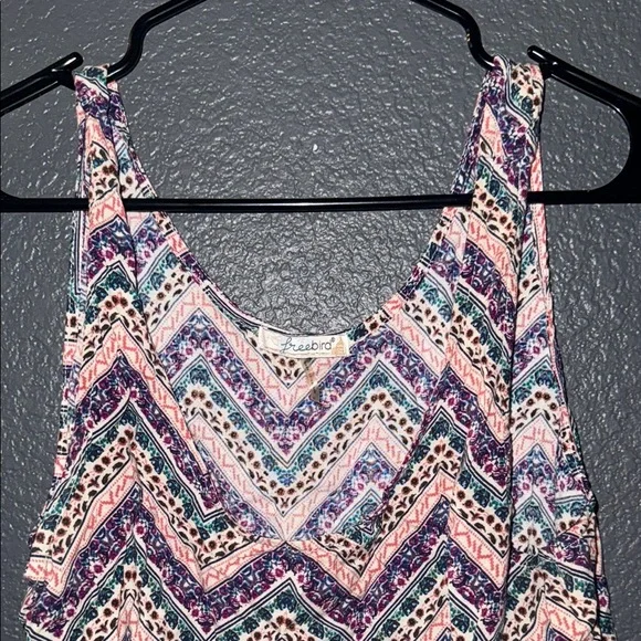 Lace Trim Tank Top - Picture 2 of 4